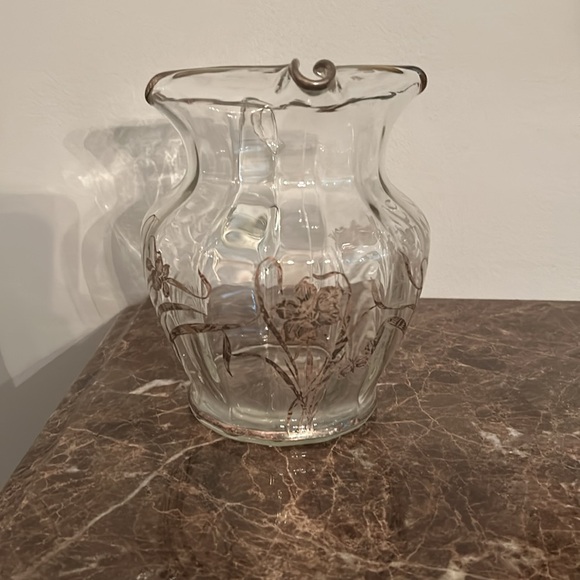 Glass Pitcher with Flower Decal - Picture 3 of 4